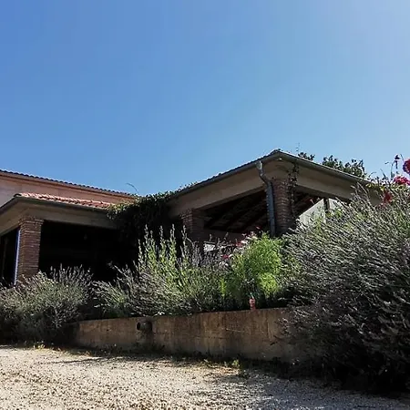 House Olly Holiday home