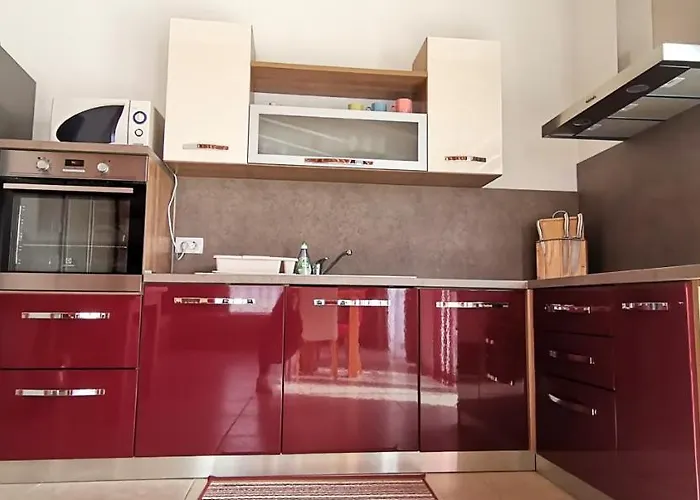 House Olly בית נופש רוביני