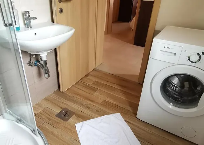 בית נופש House Olly רוביני